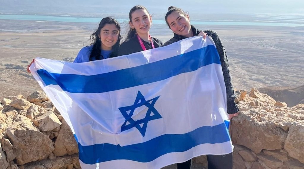 Participants with Israeli flag